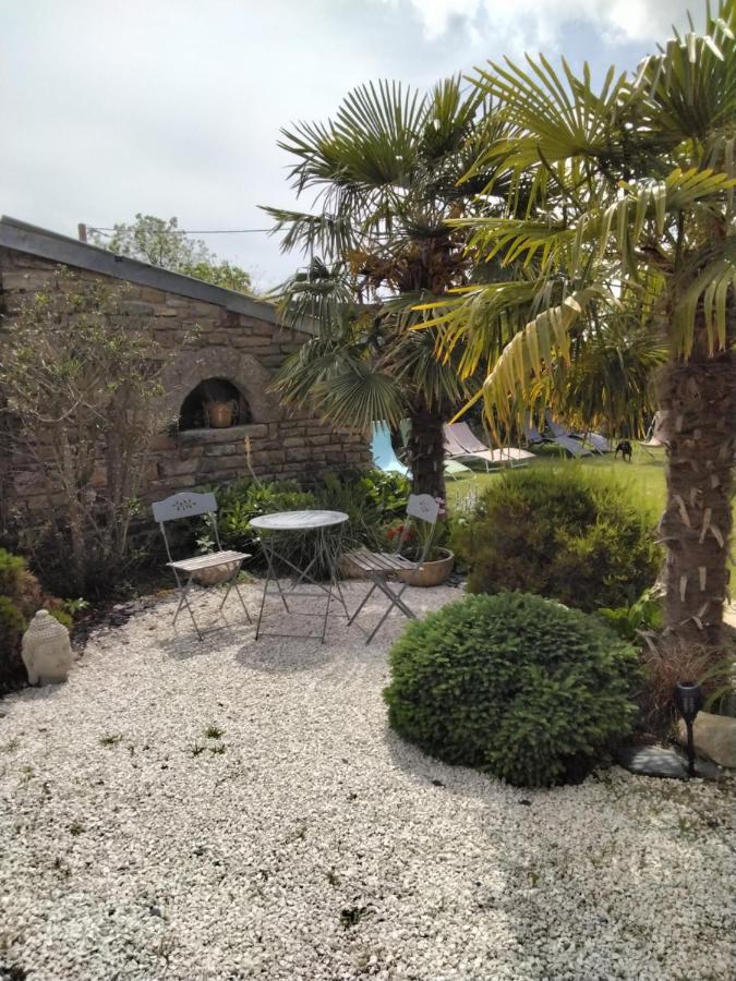 فندق Chez Michel Et Michele Calan المظهر الخارجي الصورة