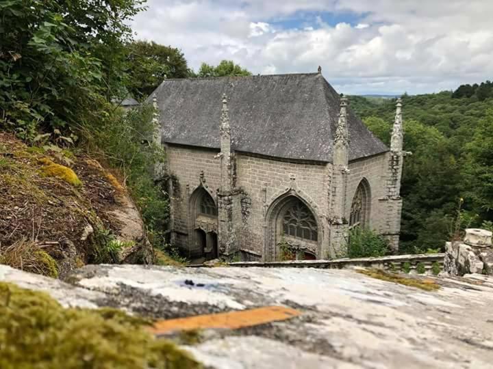فندق Chez Michel Et Michele Calan المظهر الخارجي الصورة